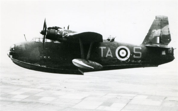 Saro Lerwick of 4 (C) OTU, Invergordon