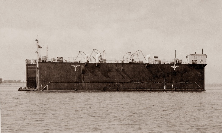 AFD16 Admiralty Floating Dock