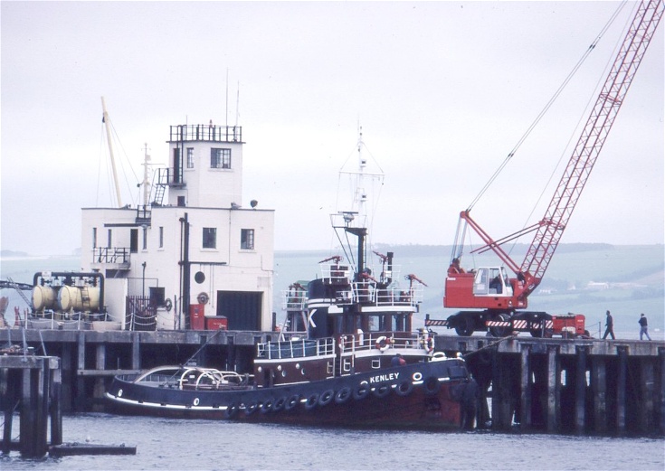 JP Knight tug 'Kenley'