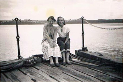 Jean Macrae and Margaret O’Neill
