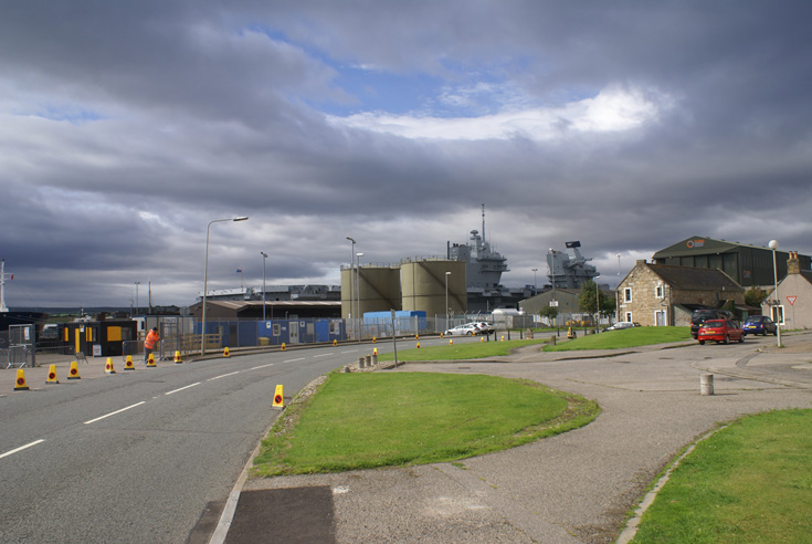 HMS Queen Elizabeth back in Invergordon