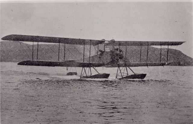 Seaplane in the Firth
