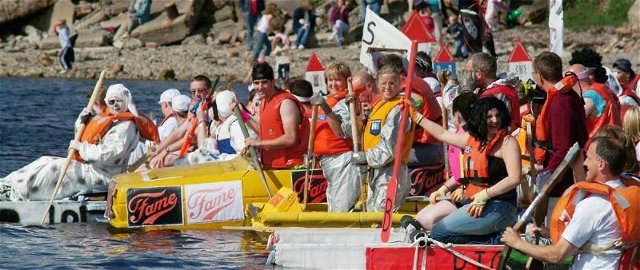 Race Start - Invergordon Raft Race 2004