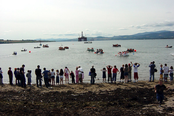 Invergordon Raft Race - August 2003
