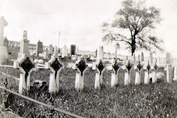 Natal graves at Rosskeen Cemetery