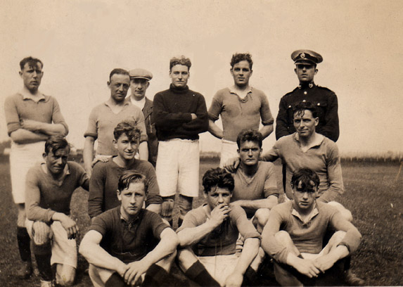 Team of HMS Hawkins