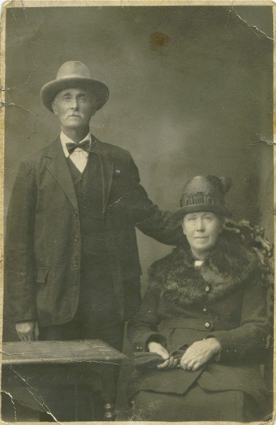 Mr and Mrs Henry Dunn of Invergordon