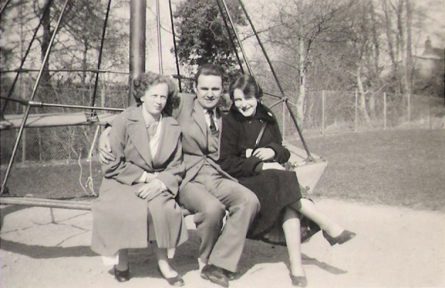 Angus Mackenzie of Blackpark and friends